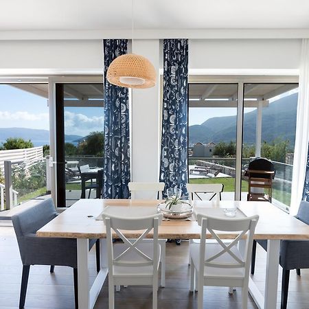 White Villas Каравомилос Екстериор снимка